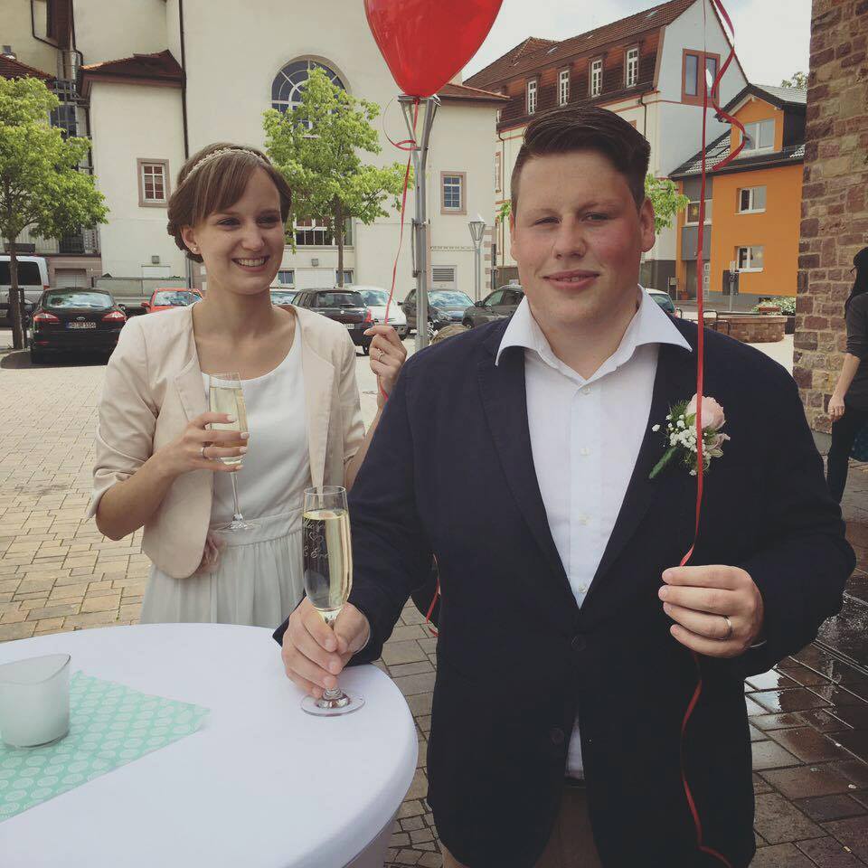 Die RKG gratuliert dem Brautpaar Offenloch